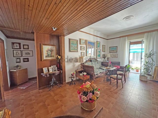 Appartamento in vendita di 100 m² in Via Piave, 30