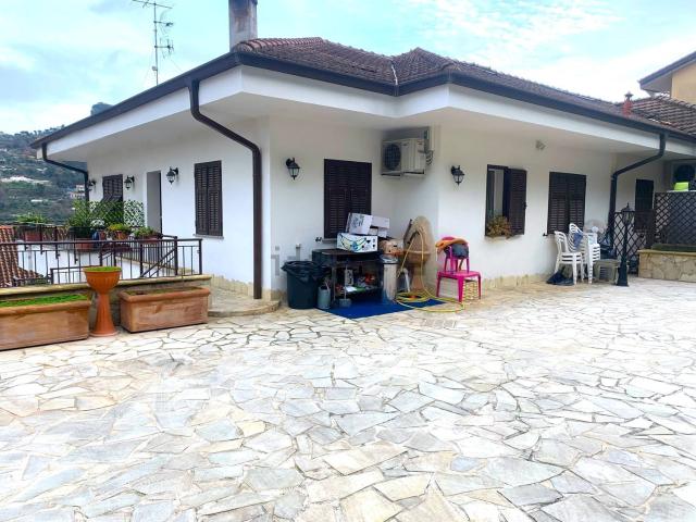Appartamento in vendita di 100 m² in Via Piave