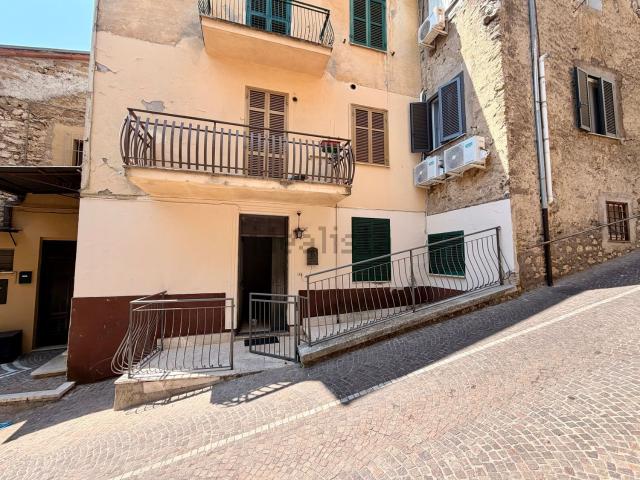 Appartamento in vendita di 100 m² in Via Pietra Liscia, 22