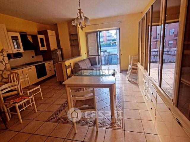 Appartamento in vendita di 100 m² in Via Pietro Nenni, 7