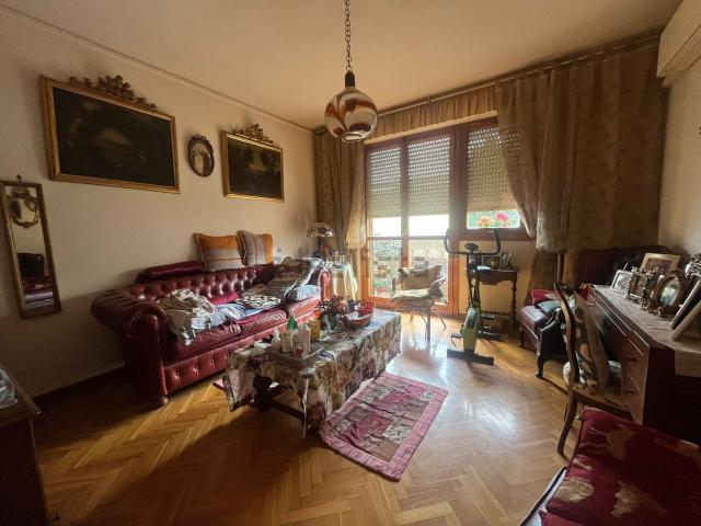 Appartamento in vendita di 100 m² in Via Pio Fedi