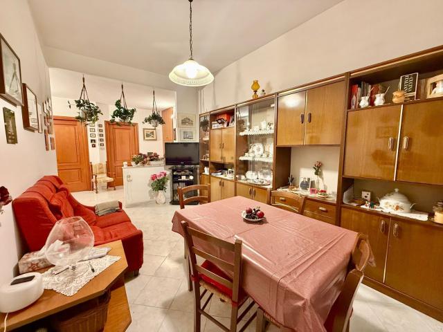 Appartamento in vendita di 100 m² in Via Piobesi, 26