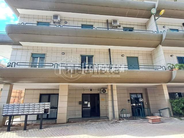 Appartamento in vendita di 100 m² in Via Piscina Nuova, 1