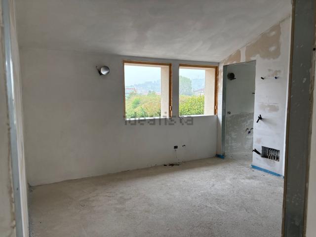 Appartamento in vendita di 100 m² in Via Plinio