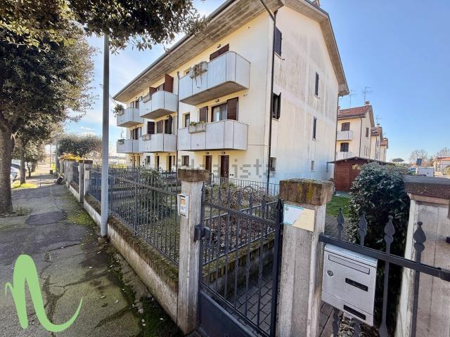 Appartamento in vendita di 100 m² in Via Praga, 70
