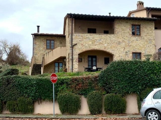 Appartamento in vendita di 100 m² in Via Primo Maggio