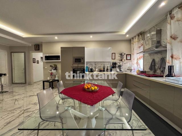 Appartamento in vendita di 100 m² in Via Principato di Monaco
