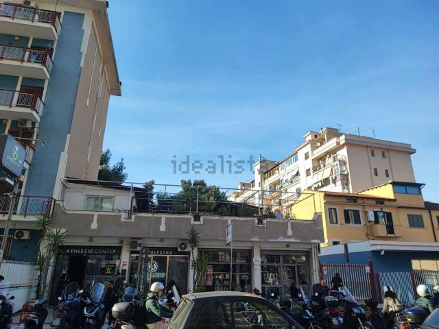 Appartamento in vendita di 100 m² in Via Principe di Paternò, 127
