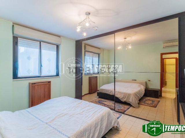 Appartamento in vendita di 100 m² in Via Privata Taggia, 26