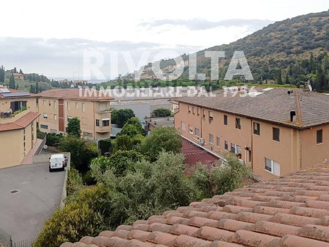 Appartamento in vendita di 100 m² in Via Privata dei Tre Ragazzi