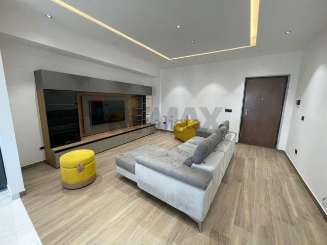 Appartamento in vendita di 100 m² in Via Provinciale, 128