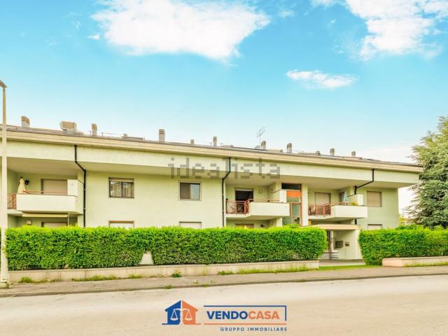 Appartamento in vendita di 100 m² in Via Rocca Dè Baldi, 2