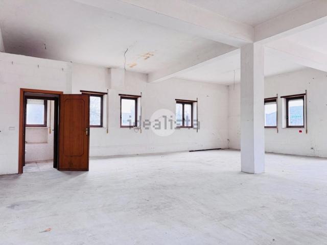 Appartamento in vendita di 100 m² in Via Rodolfo Volpe, 6