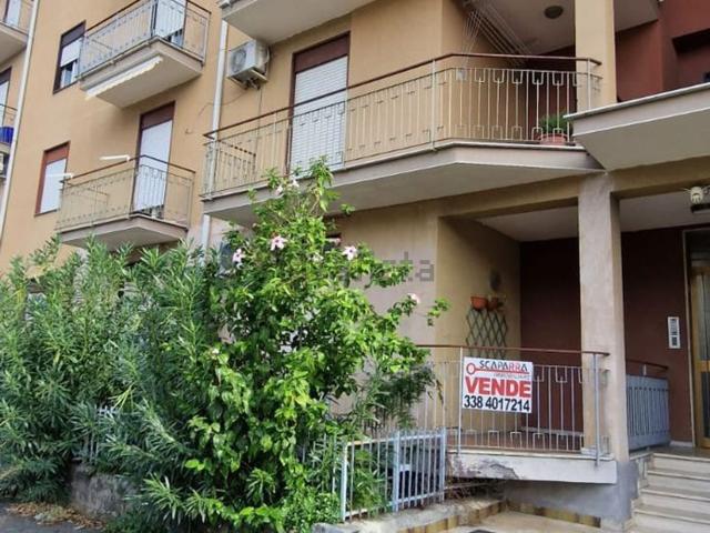 Appartamento in vendita di 100 m² in Via Rodolfo Morandi