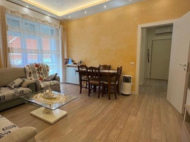 Appartamento in vendita di 100 m² in Via Rogerio