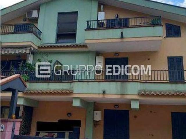 Appartamento in vendita di 100 m² in Via Roma