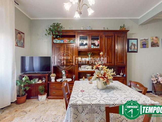 Appartamento in vendita di 100 m² in Via Roma, 76