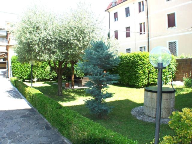 Appartamento in vendita di 100 m² in Via Roma, 111
