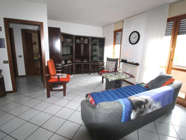 Appartamento in vendita di 100 m² in Via Roma, 11