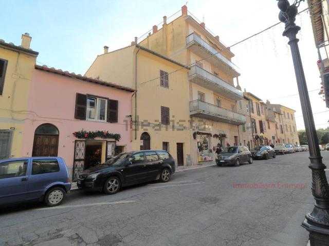 Appartamento in vendita di 100 m² in Via Roma