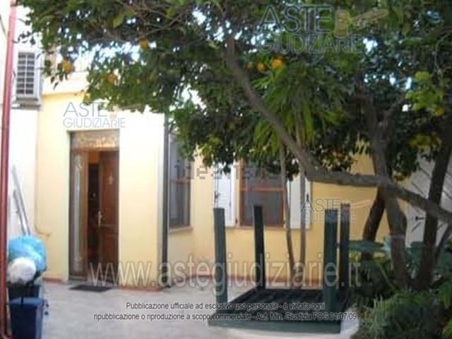 Appartamento in vendita di 100 m² in Via Roma, 242