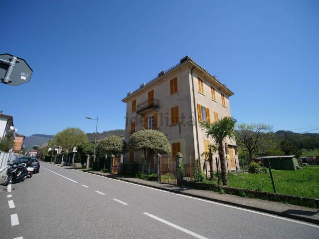 Appartamento in vendita di 100 m² in Via Roma, 396