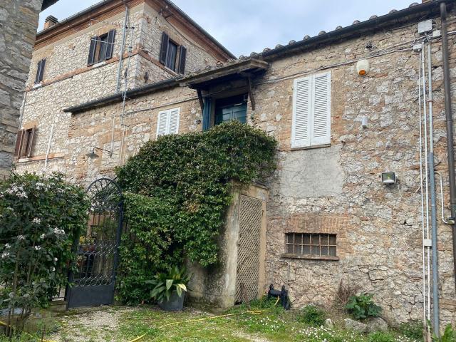 Appartamento in vendita di 100 m² in Via Roma Strada Statale 205, 74