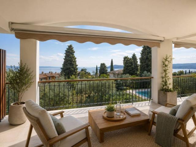 Appartamento in vendita di 100 m² in Via Ronciglio, 8