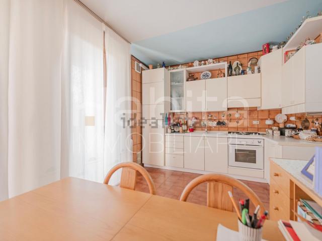 Appartamento in vendita di 100 m² in Via Ronzinella