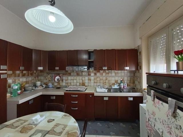 Appartamento in vendita di 100 m² in Via Rosario Gagliardi, 12