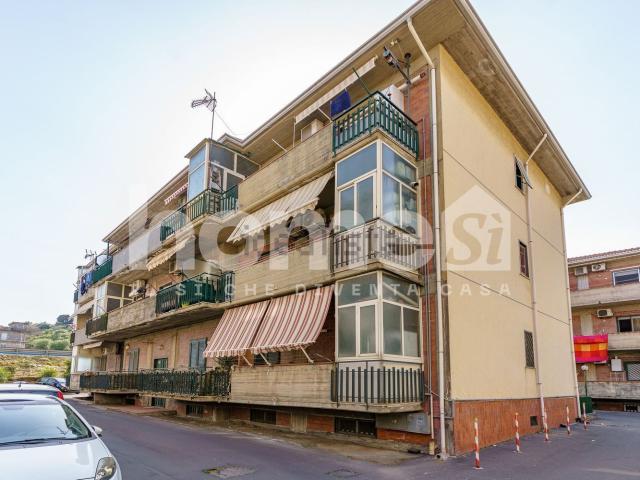 Appartamento in vendita di 100 m² in Via Rosolino Pilo, 1