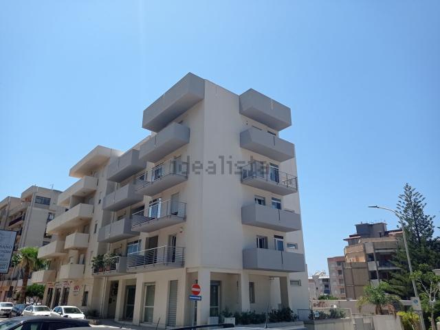 Appartamento in vendita di 100 m² in Via Ravenna, 3