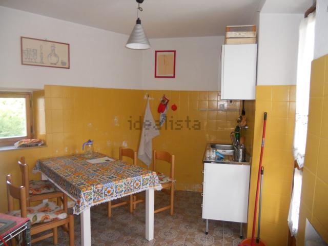 Appartamento in vendita di 100 m² in Via Radici, 38