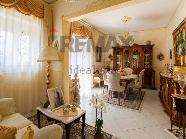 Appartamento in vendita di 100 m² in Via Recupero, 60