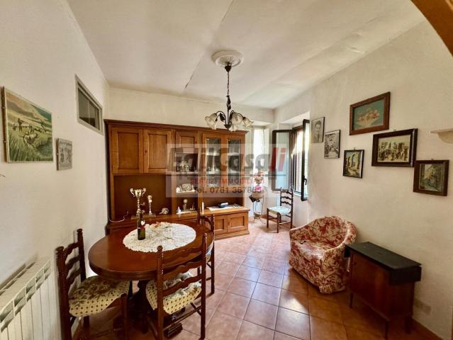 Appartamento in vendita di 100 m² in Via Regina Elena