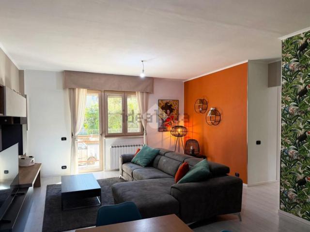 Appartamento in vendita di 100 m² in Via Regisvilla, 18