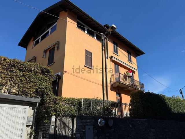 Appartamento in vendita di 100 m² in Via Rima