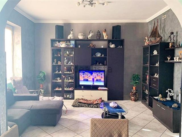 Appartamento in vendita di 100 m² in Via Ruffini