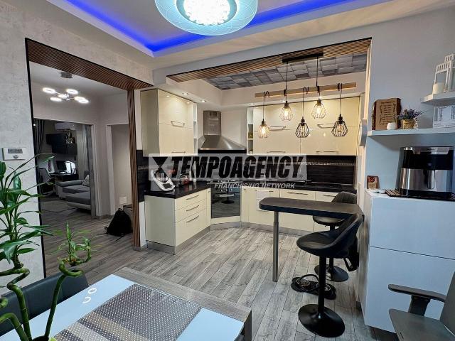 Appartamento in vendita di 100 m² in Via Ruggero Leoncavallo