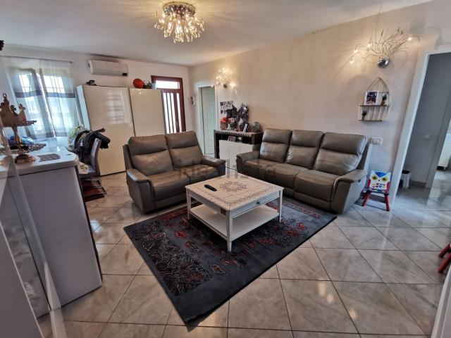 Appartamento in vendita di 100 m² in Via Togliatti, 4