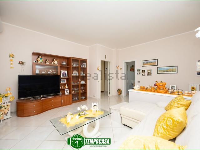 Appartamento in vendita di 100 m² in Via Tonale, 8