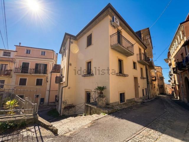 Appartamento in vendita di 100 m² in Via Torre