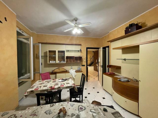 Appartamento in vendita di 100 m² in Via Teresio Mario Canepari