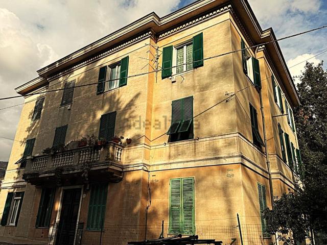 Appartamento in vendita di 100 m² in Via Terpi, 8