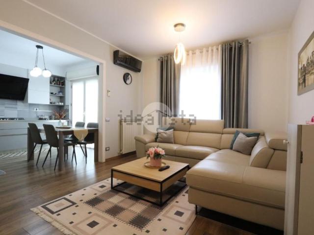 Appartamento in vendita di 100 m² in Via Ticino, 2