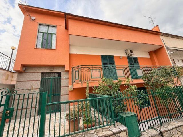 Appartamento in vendita di 100 m² in Via Ticino