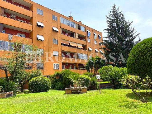 Appartamento in vendita di 100 m² in Via Tina di Lorenzo