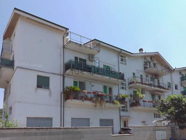 Appartamento in vendita di 100 m² in Via Tirino, 233