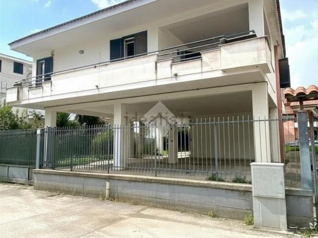 Appartamento in vendita di 100 m² in Via Traetta, 14