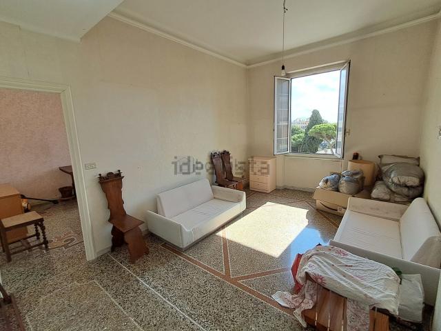 Appartamento in vendita di 100 m² in Via Trento